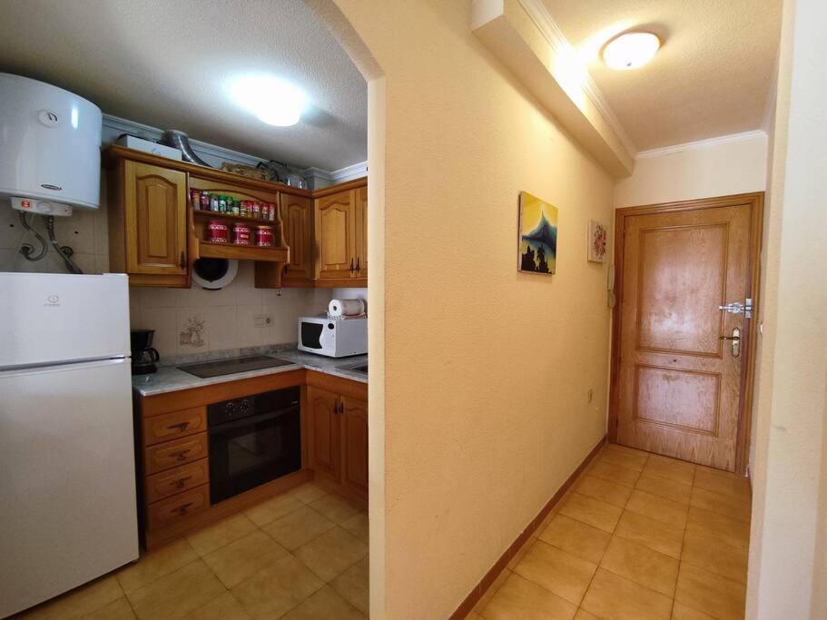 Apartamento Comodo A 300 Metros De La Playa Santa Pola Exterior foto